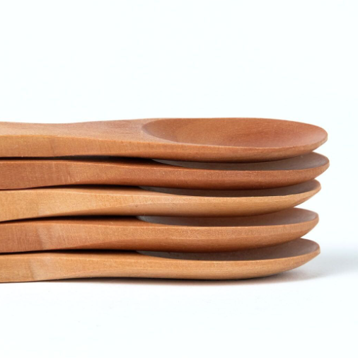 Cuillère en bois naturel