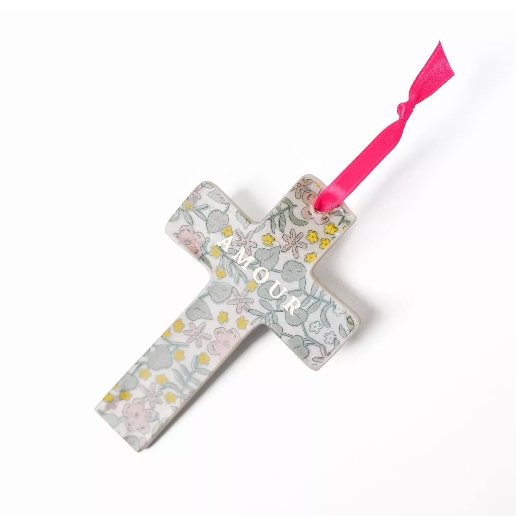 Croix Murale lily "Amour"