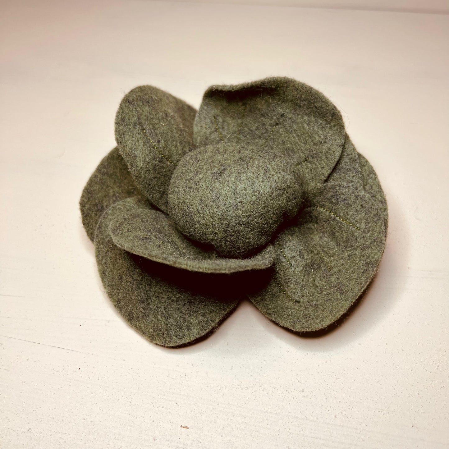 Chou vert en feutrine